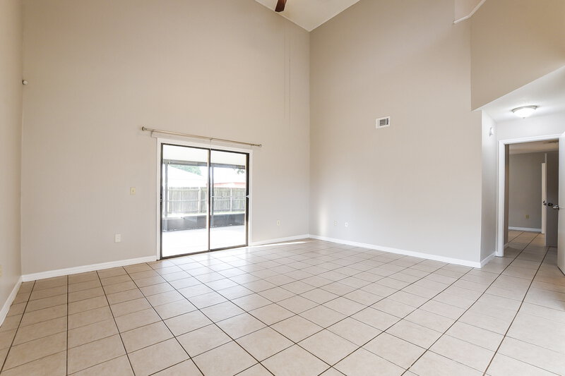 1,950/Mo, 116 Whitehall Way Kissimmee, FL 34758 Living Room View