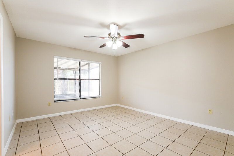 1,950/Mo, 116 Whitehall Way Kissimmee, FL 34758 Main Bedroom View