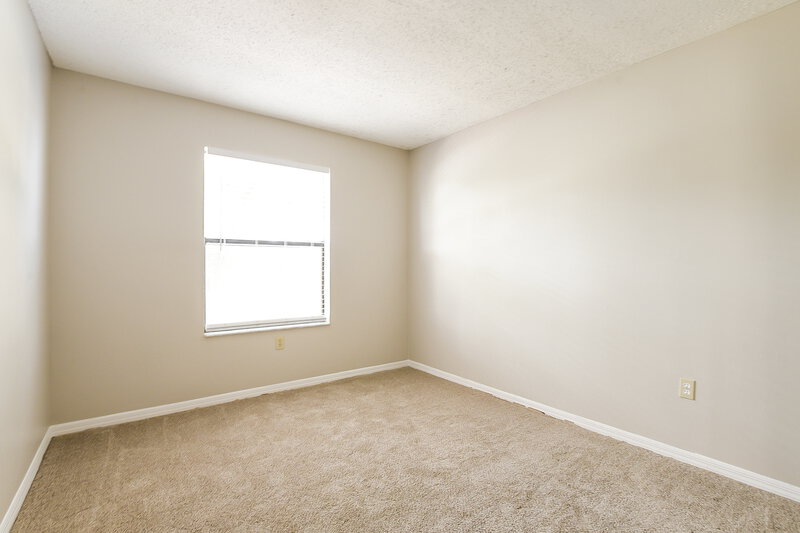1,950/Mo, 116 Whitehall Way Kissimmee, FL 34758 Bedroom View 2