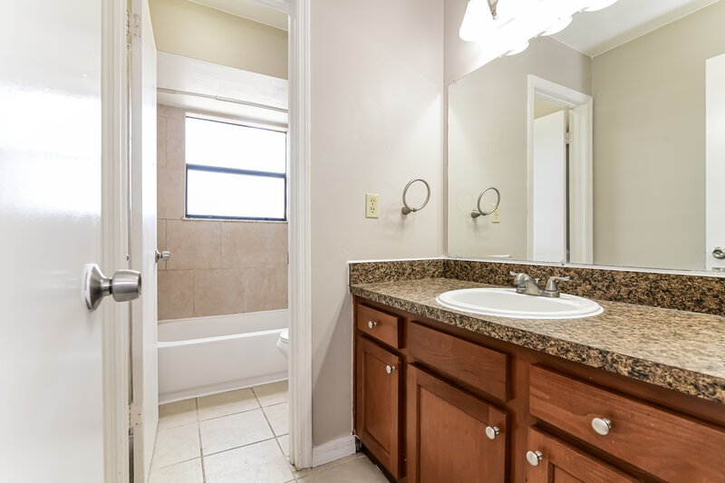 2,870/Mo, 116 Whitehall Way Kissimmee, FL 34758 Bathroom View