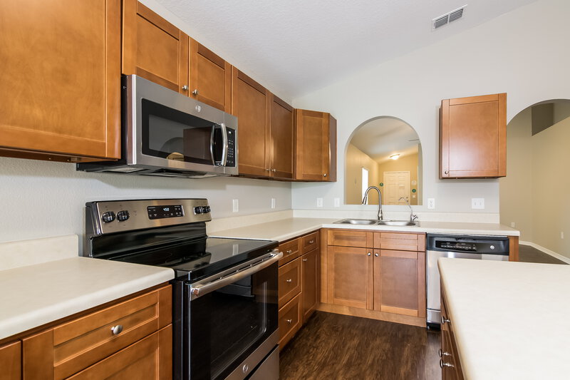 2,020/Mo, 2968 Whispering Trails Drive Winter Haven, FL 33884 Kitchen View 2