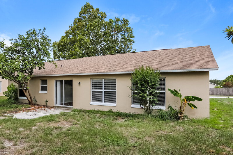 2,090/Mo, 13309 Copperleaf Way Clermont, FL 34711 Rear View