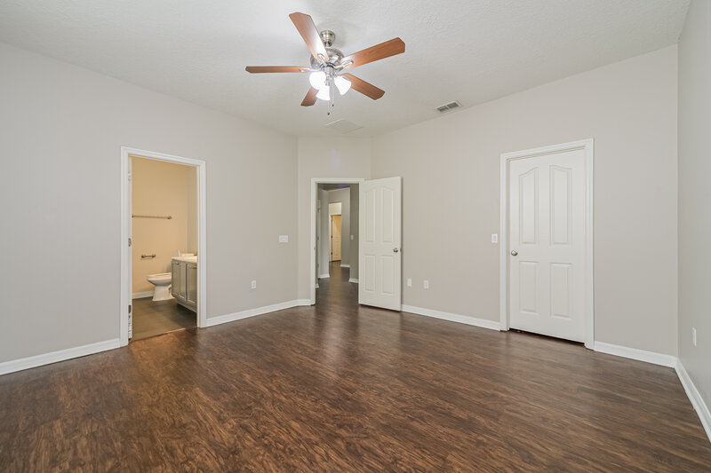 1,960/Mo, 2701 Amanda Kay Way Kissimmee, FL 34744 Main Bedroom View 2