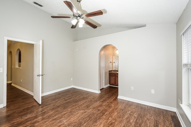 2,180/Mo, 1722 Wekiva Crossing Blvd Apopka, FL 32703 Main Bedroom View