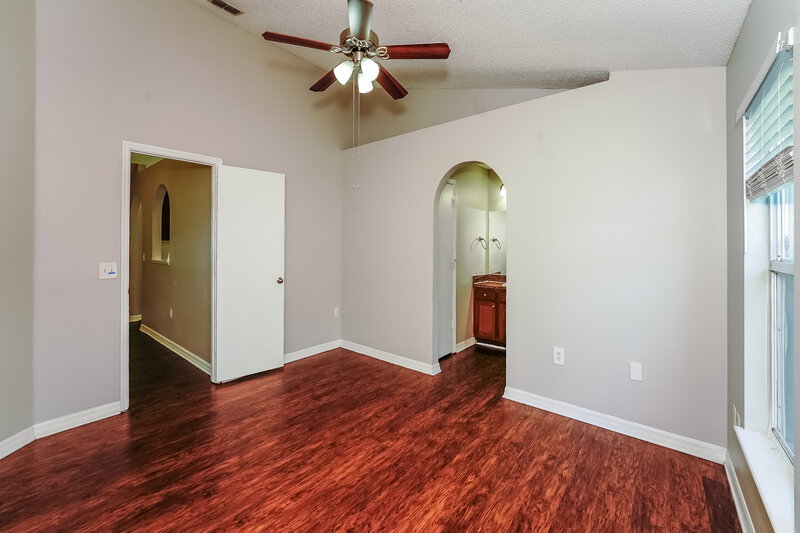 2,185/Mo, 1722 Wekiva Crossing Blvd Apopka, FL 32703 Main Bedroom View 3