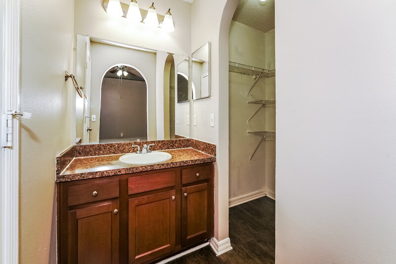 2,185/Mo, 1722 Wekiva Crossing Blvd Apopka, FL 32703 Main Bathroom View