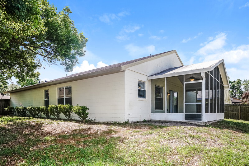 2,355/Mo, 1809 Concord Drive Apopka, FL 32703 Rear View