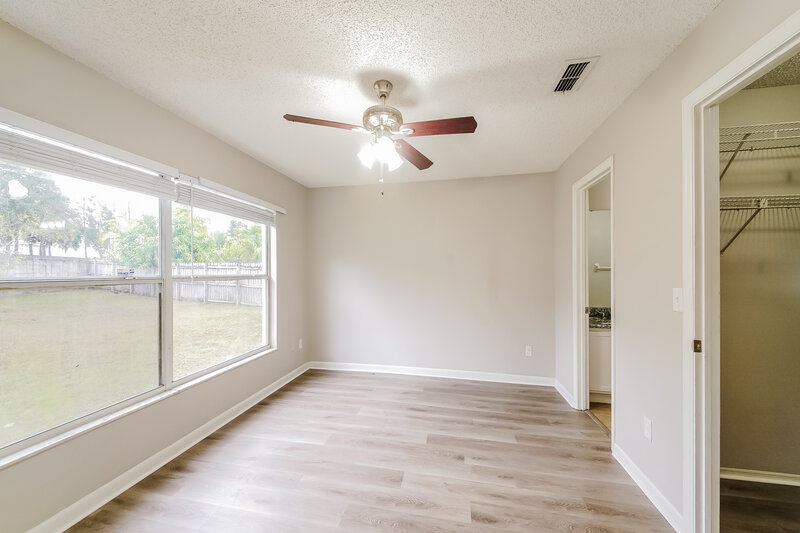 2,200/Mo, 1446 Pon Pon Court Orlando, FL 32825 Main Bedroom View