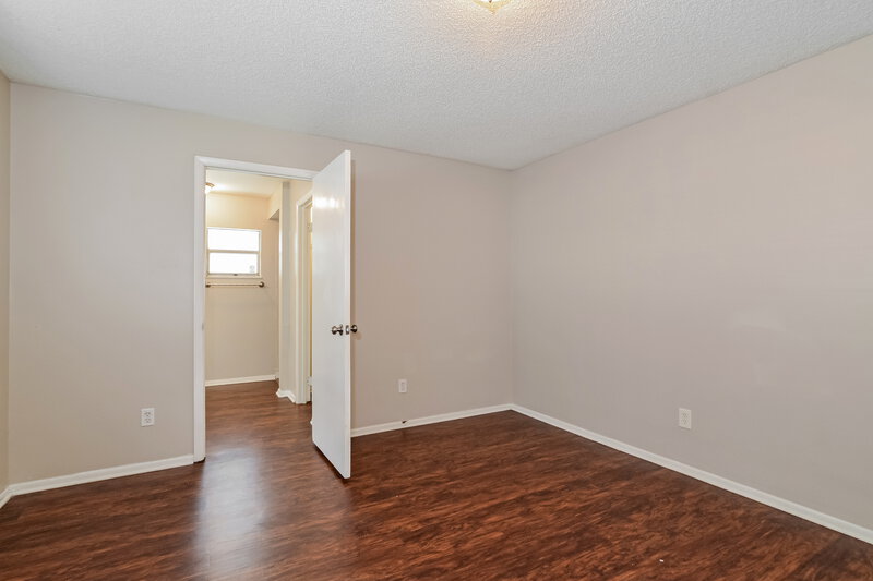 2,255/Mo, 409 Riverwoods Circle Orlando, FL 32825 Bedroom View