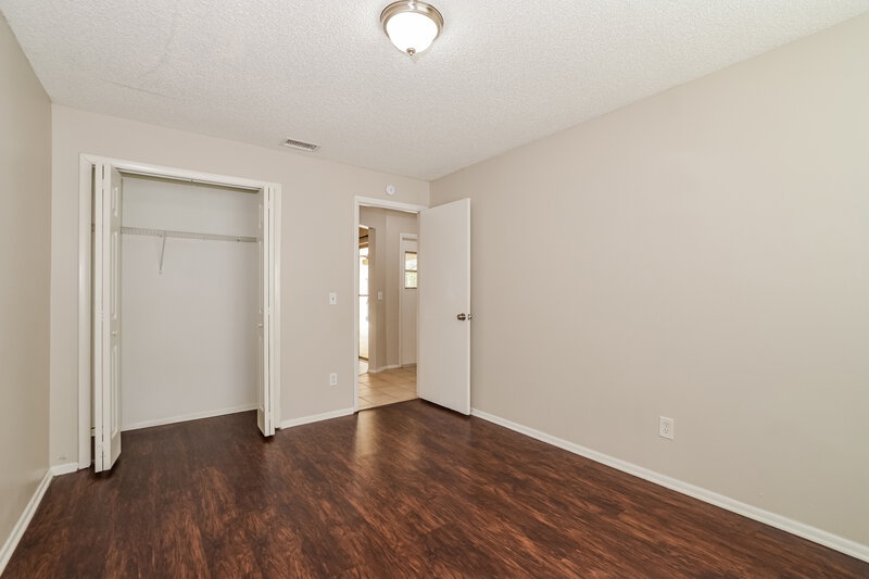 2,255/Mo, 409 Riverwoods Circle Orlando, FL 32825 Bedroom View 5