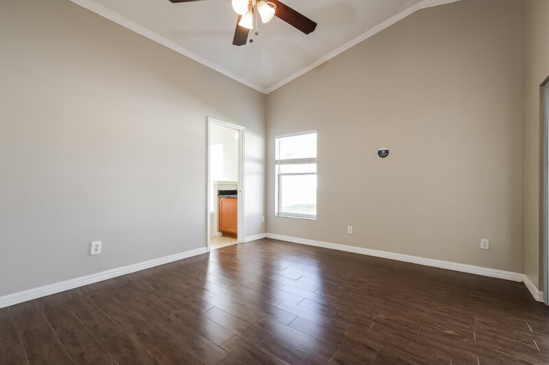 2,470/Mo, 12733 Sophiamarie Loop Orlando, FL 32828 Main Bedroom View
