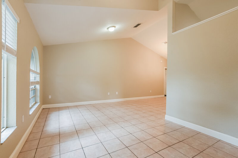 2,095/Mo, 264 Daisy Estates Drive Winter Haven, FL 33884 Living Room View 2
