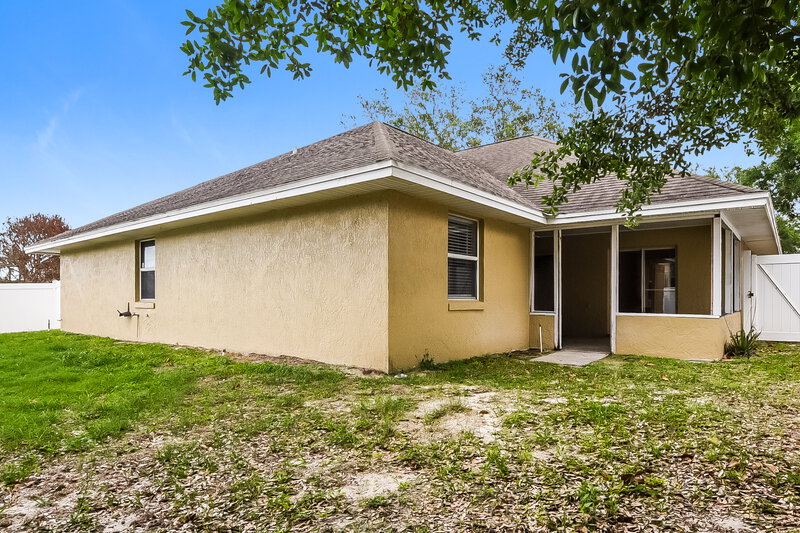 2,095/Mo, 264 Daisy Estates Drive Winter Haven, FL 33884 Rear View