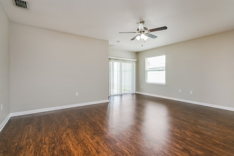 2,180/Mo, 3188 Queen Alexandria Drive Kissimmee, FL 34744 Living Room View