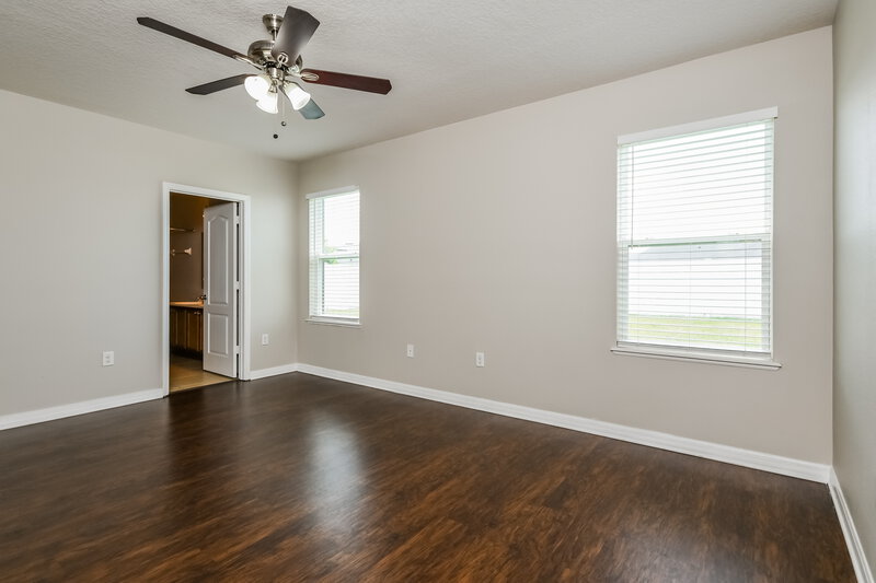 2,180/Mo, 3188 Queen Alexandria Drive Kissimmee, FL 34744 Main Bedroom View