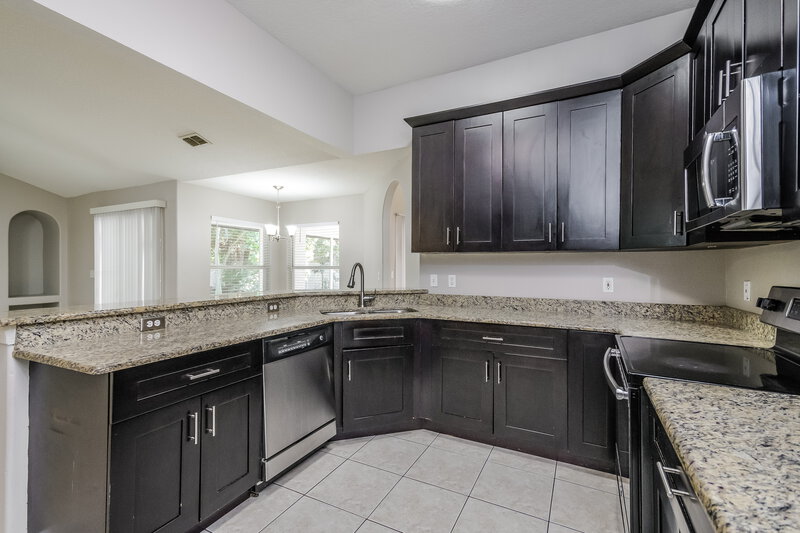 2,460/Mo, 2663 Hawthorne Ln Kissimmee, FL 34743 Kitchen View