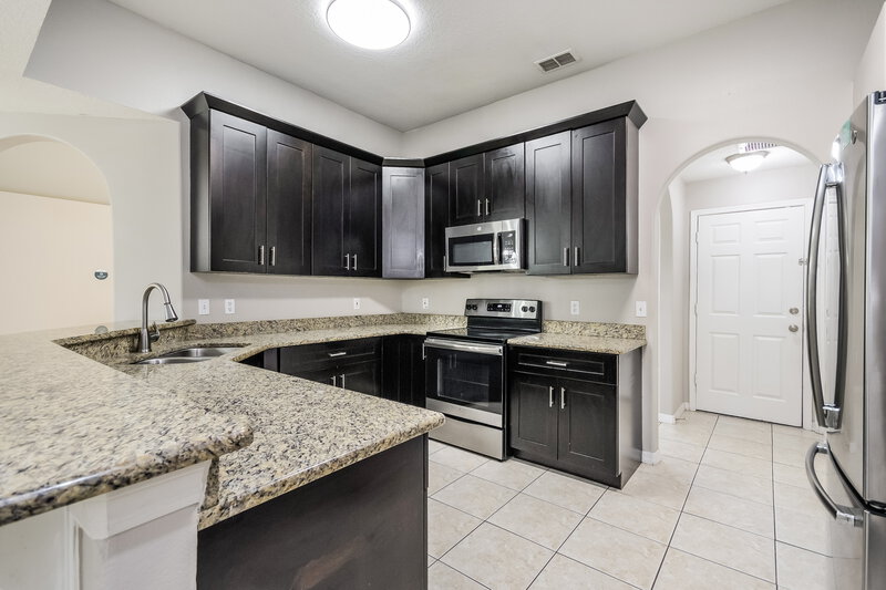 2,460/Mo, 2663 Hawthorne Ln Kissimmee, FL 34743 Kitchen View 2