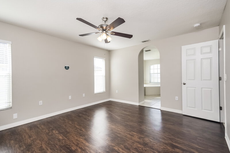 2,460/Mo, 2663 Hawthorne Ln Kissimmee, FL 34743 Main Bedroom View 2