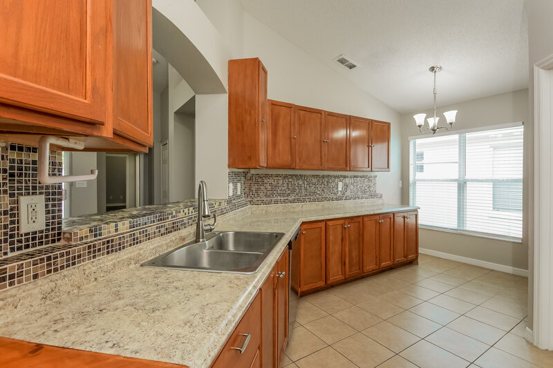 2,415/Mo, 721 Stonewyk Way Kissimmee, FL 34744 Kitchen View