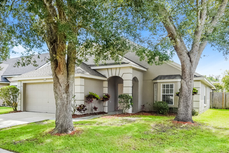 2,390/Mo, 4331 Boca Woods Dr Orlando, FL 32826 Front View 2