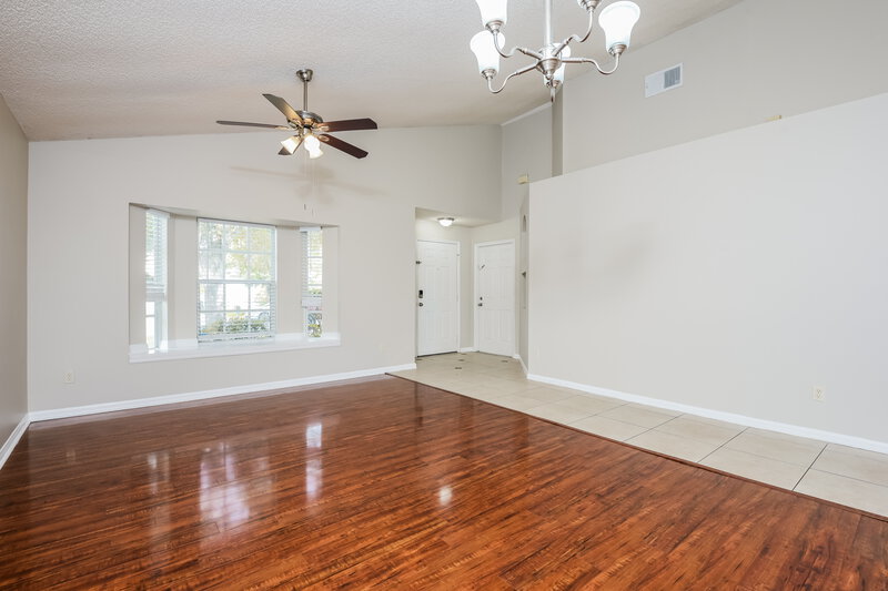 2,390/Mo, 4331 Boca Woods Dr Orlando, FL 32826 Dining Room View