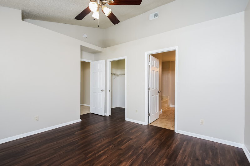 2,390/Mo, 4331 Boca Woods Dr Orlando, FL 32826 Main Bedroom View 2