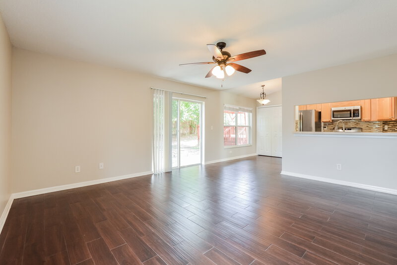 3,500/Mo, 12131 Goldenstar Ln Clermont, FL 34711 Living Room View 2