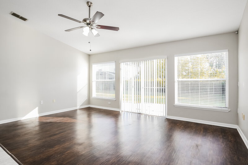 1,735/Mo, 116 Coconut Grove Way Kissimmee, FL 34758 Living Room View