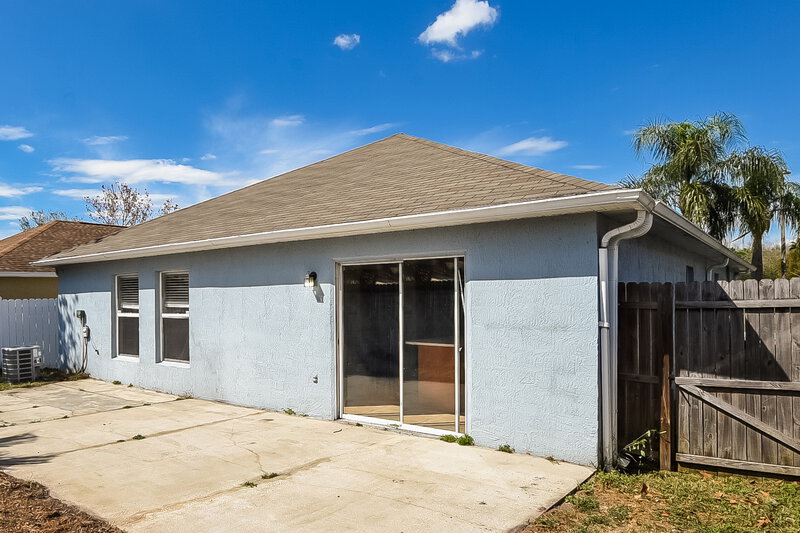 2,300/Mo, 7909 Harbor Bend Cir Orlando, FL 32822 Rear View