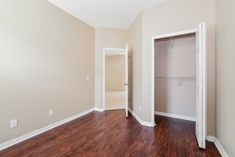 2,330/Mo, 4059 Boca Woods Dr Orlando, FL 32826 Bedroom View