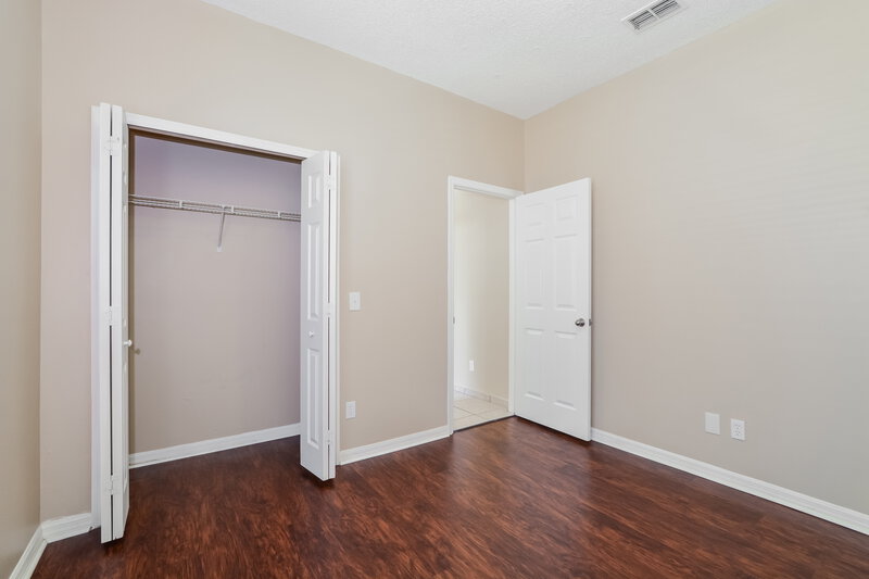 2,330/Mo, 4059 Boca Woods Dr Orlando, FL 32826 Bedroom View 2