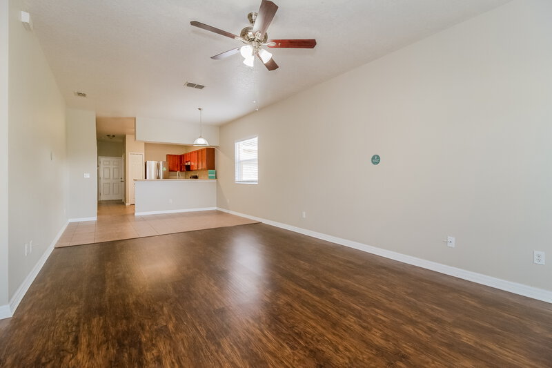 2,260/Mo, 119 Parker Cove Ct Ocoee, FL 34761 Living Room View