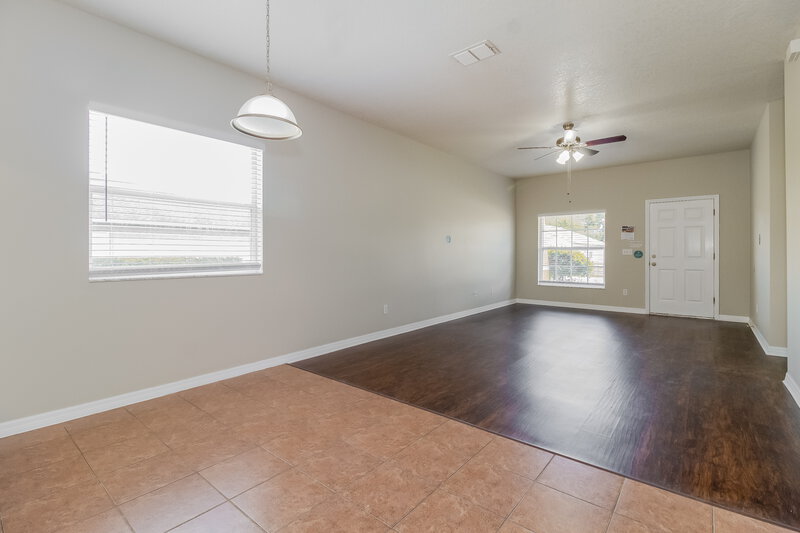 2,260/Mo, 119 Parker Cove Ct Ocoee, FL 34761 Dining Room View