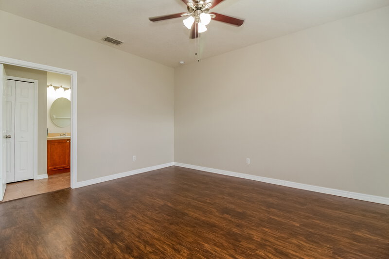 2,260/Mo, 119 Parker Cove Ct Ocoee, FL 34761 Bedroom View