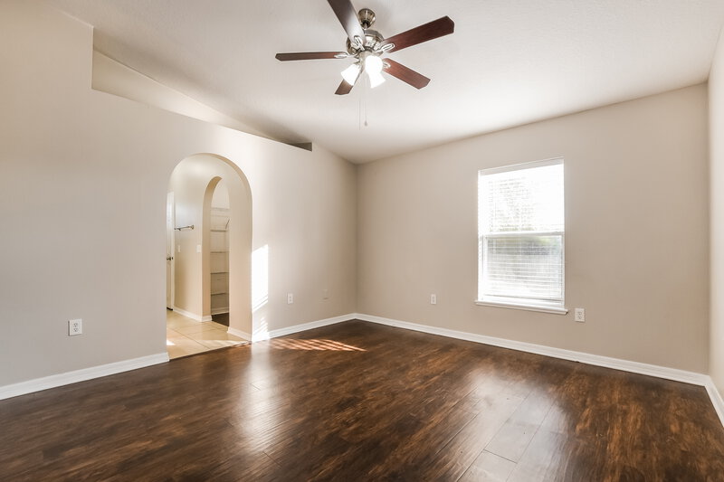 1,935/Mo, 5390 Silver Thistle Ln Saint Cloud, FL 34772 Main Bedroom View 2