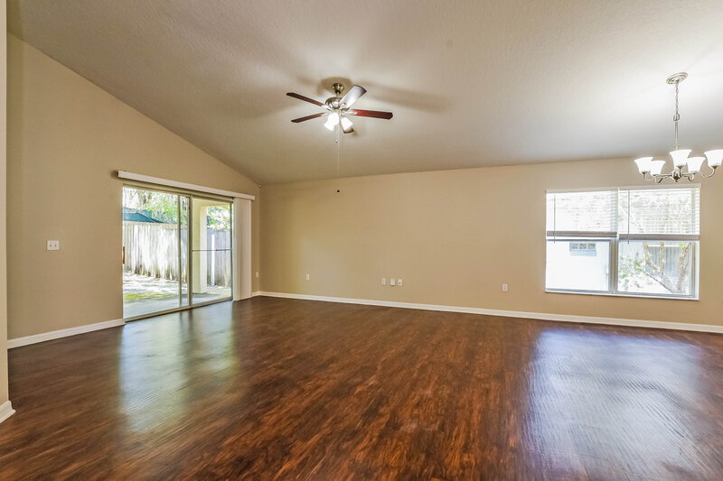 2,540/Mo, 14862 Lady Victoria Blvd Orlando, FL 32826 Living Room View