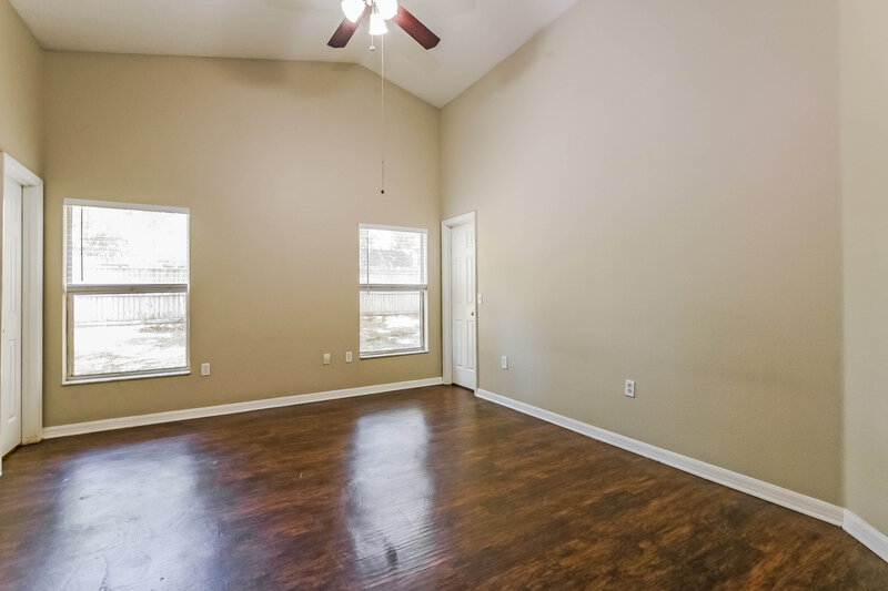 2,540/Mo, 14862 Lady Victoria Blvd Orlando, FL 32826 Main Bedroom View