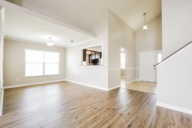 2,730/Mo, 10051 Sandbar St Orlando, FL 32825 Living Room View 3