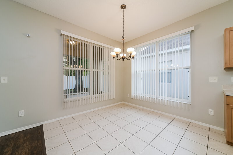 2,355/Mo, 1136 Cherry Valley Way Orlando, FL 32828 Dining Room View
