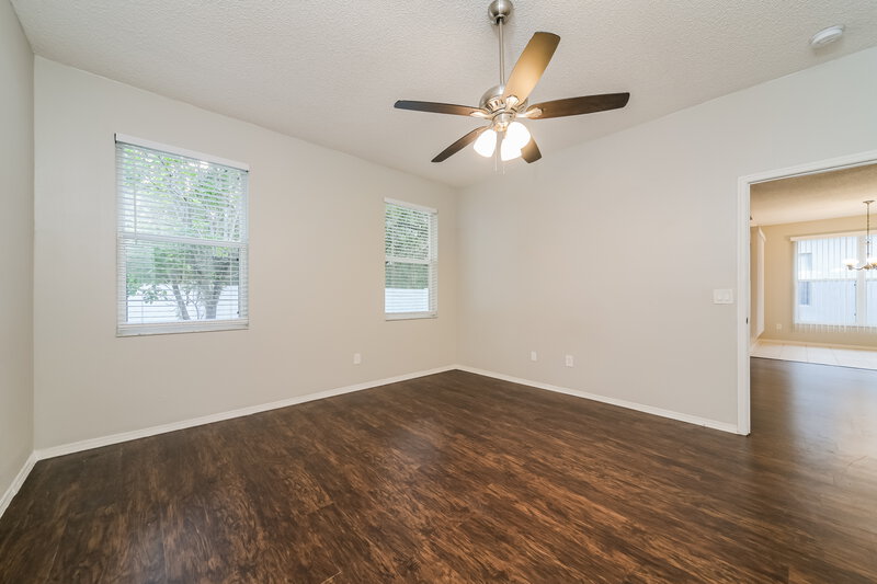 2,355/Mo, 1136 Cherry Valley Way Orlando, FL 32828 Main Bedroom View 2