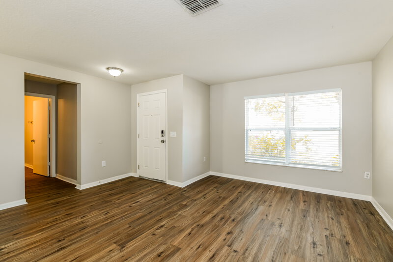 2,485/Mo, 4650 Ross Lanier Ln Kissimmee, FL 34758 Family Room View