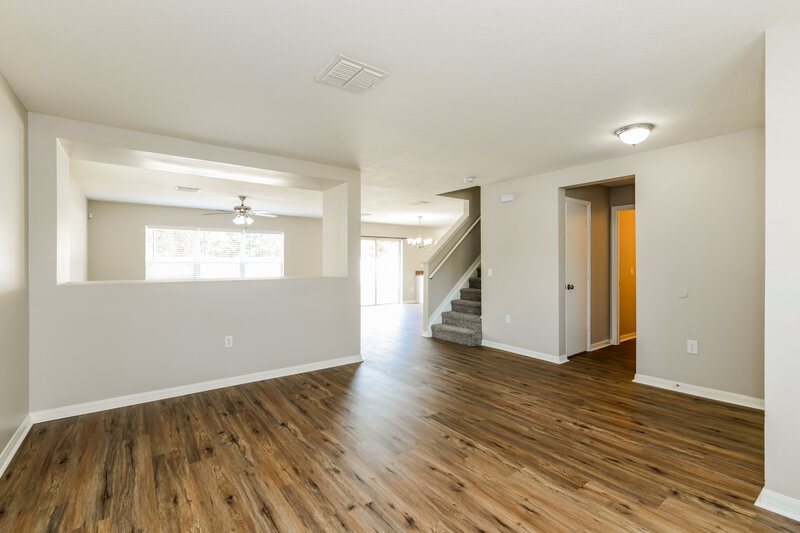 2,485/Mo, 4650 Ross Lanier Ln Kissimmee, FL 34758 Family Room View 2