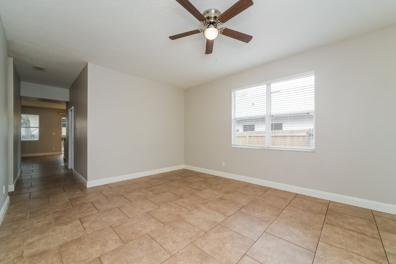 2,435/Mo, 439 Vicks Landing Dr Apopka, FL 32712 Living Room View