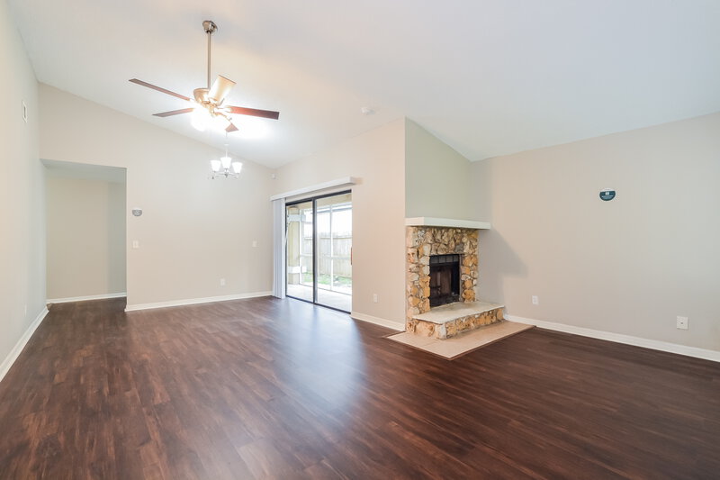2,155/Mo, 7929 Autumn Wood Dr Orlando, FL 32825 Living Room View
