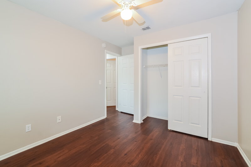 2,155/Mo, 7929 Autumn Wood Dr Orlando, FL 32825 Bedroom View 2