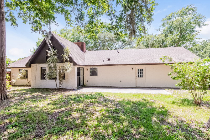 2,145/Mo, 1901 Peach Tree Blvd Saint Cloud, FL 34769 Rear View