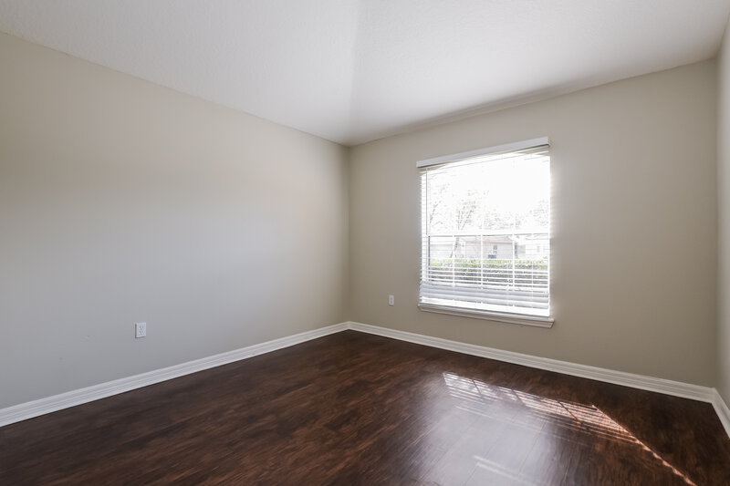 2,145/Mo, 30212 PGA Dr Sorrento, FL 32776 Bedroom View