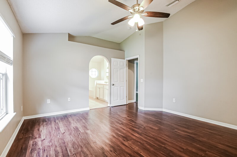 2,470/Mo, 12503 Woodbury Cove Dr Orlando, FL 32828 Main Bedroom View