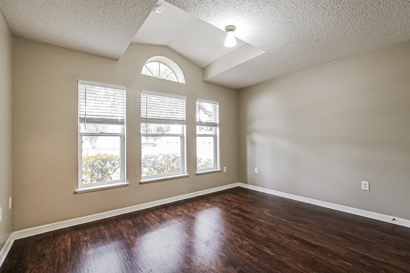 2,470/Mo, 12503 Woodbury Cove Dr Orlando, FL 32828 Bedroom View