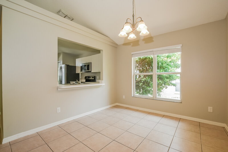2,345/Mo, 1164 Sheeler Hills Dr Apopka, FL 32703 Dining Room View 2